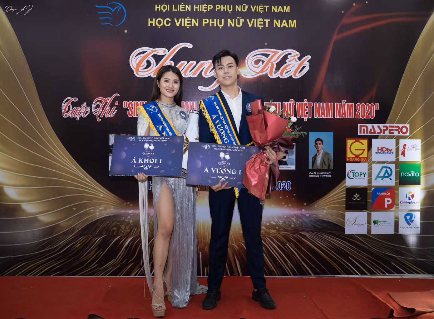 Á vương 1 Học viện Phụ nữ sở hữu chiều cao 1m83 cùng body chuẩn và cực thích Rap ảnh 9