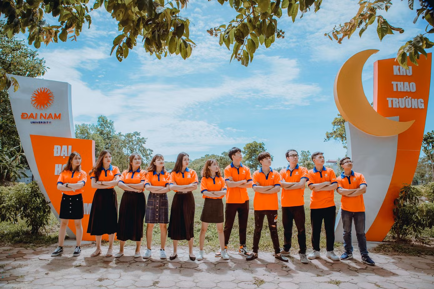 Những tọa độ “check in” đẹp mê mẩn tại Đại học Đại Nam ảnh 21