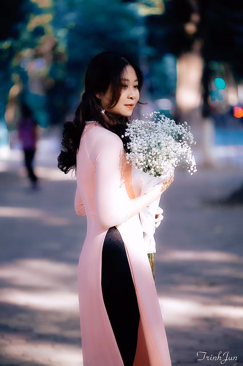 Nữ đảng viên sinh viên yêu mãnh liệt các hoạt động đoàn thể và múa ảnh 9