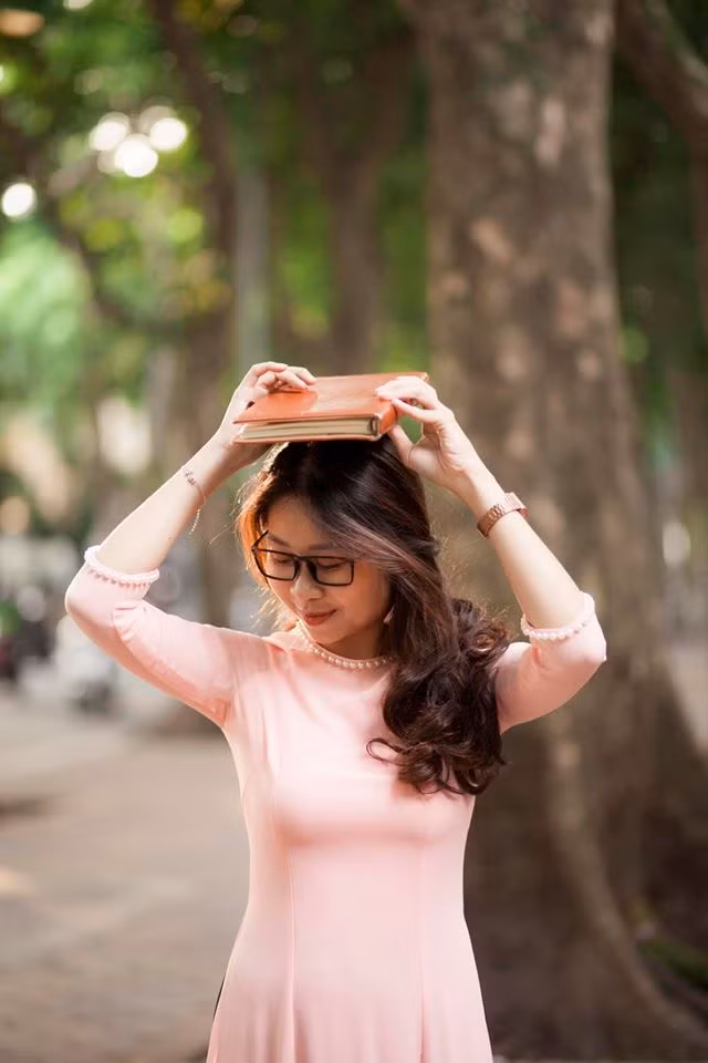 Nữ đảng viên sinh viên yêu mãnh liệt các hoạt động đoàn thể và múa ảnh 8