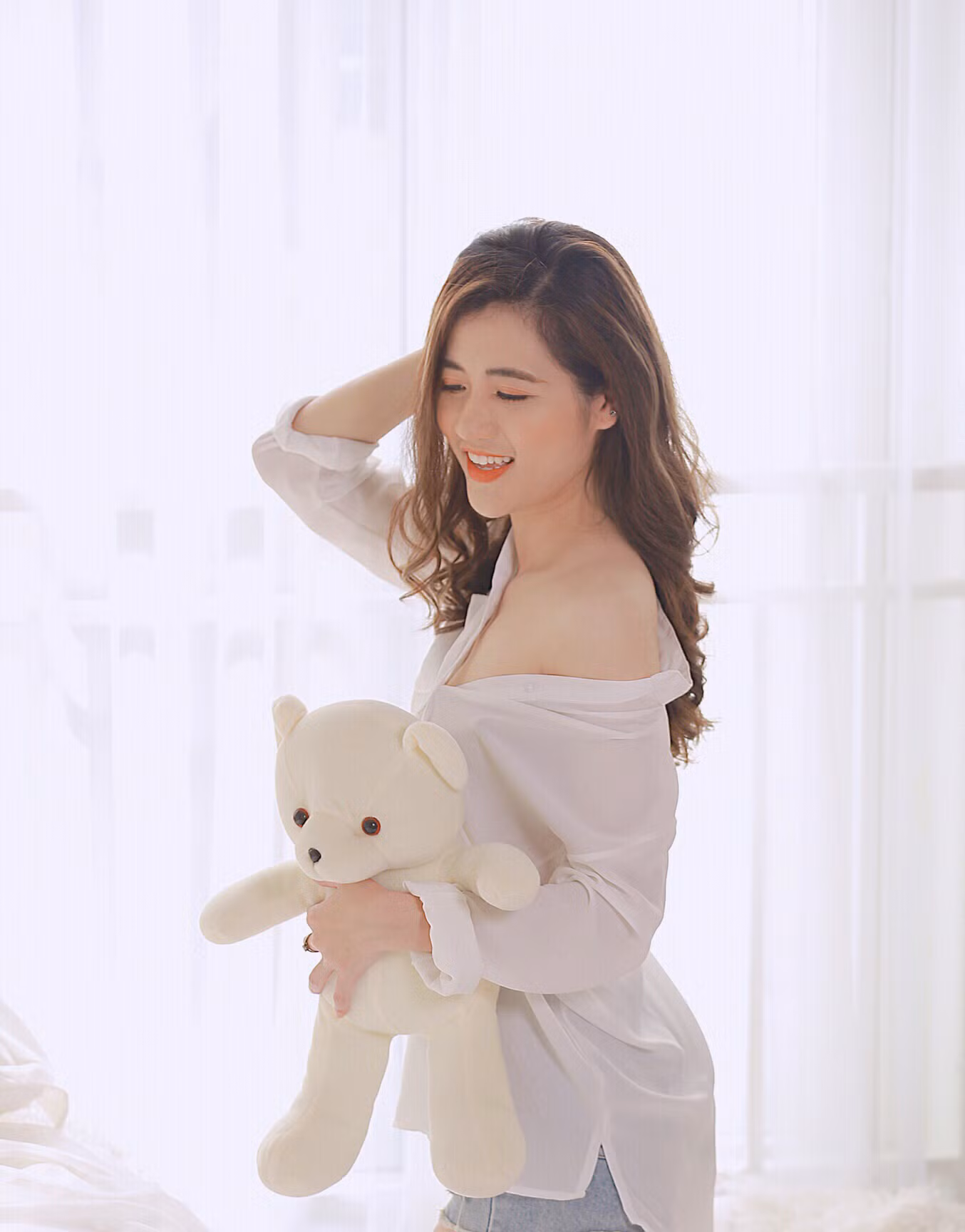 Cô giáo “hot girl” Minh Quỳnh: “Nghề giáo rất cao quý và thiêng liêng” ảnh 8