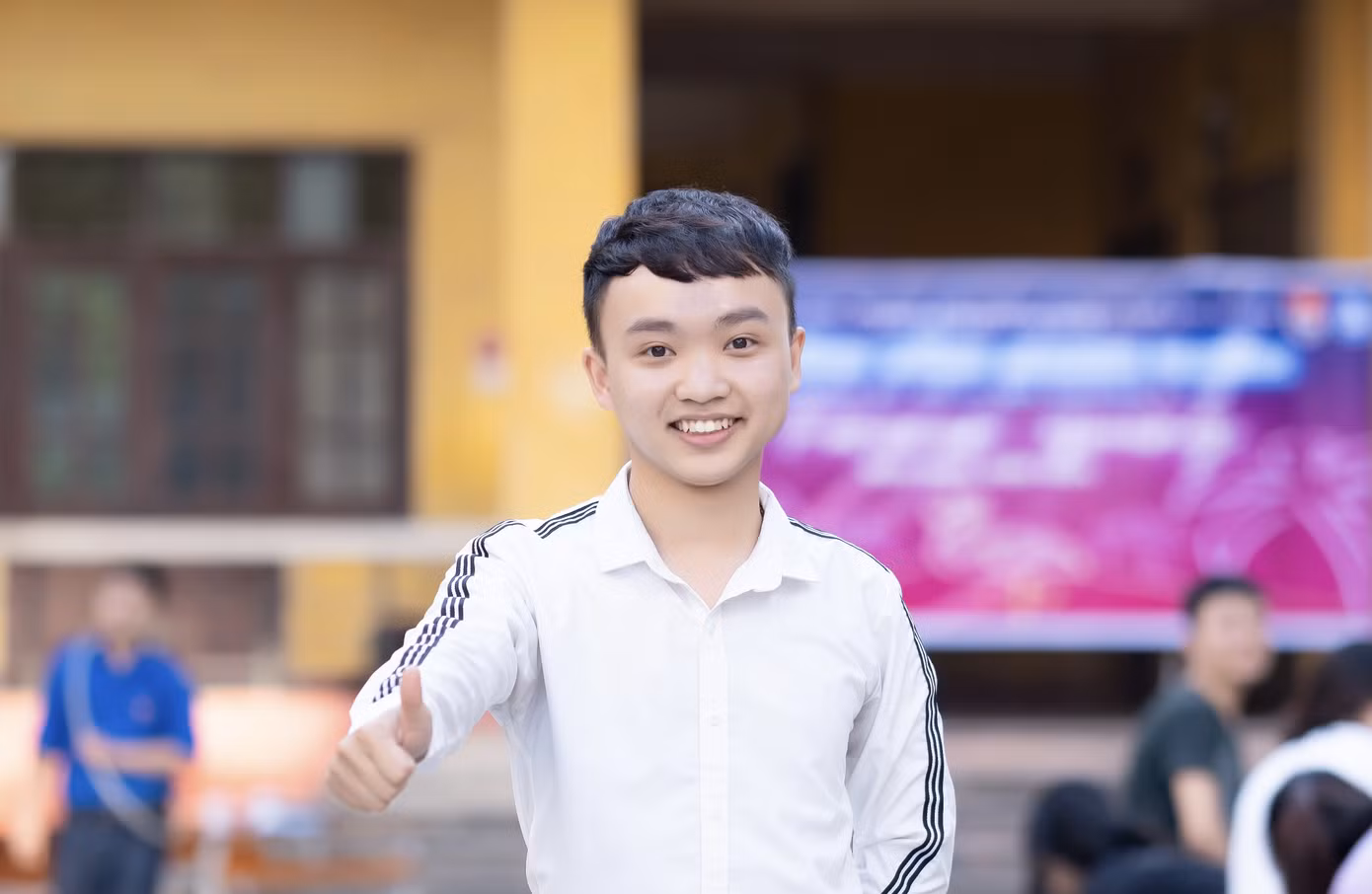 BTV – MC Lê Hoàng Long: Từ nỗ lực theo đuổi đam mê, tới MC Thời sự trẻ nhất Việt Nam ảnh 16
