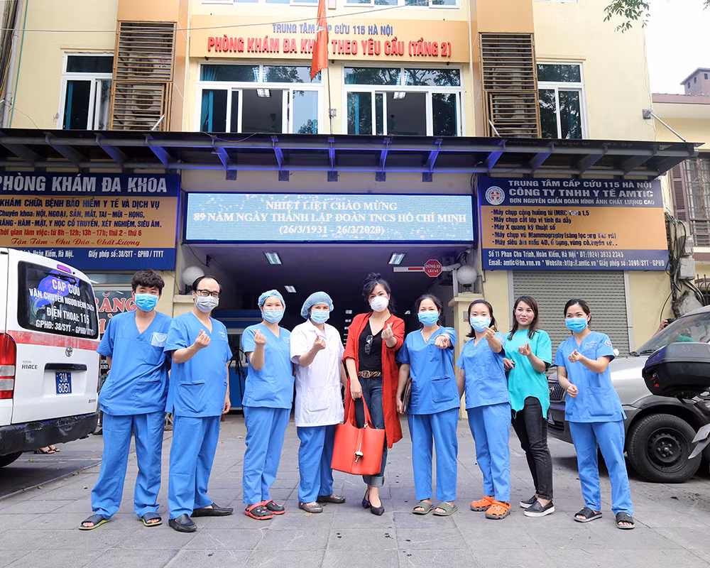 Ca sĩ Thùy Dung: 'Tôi hát về bạn bè tôi, những người sống vì mọi người' ảnh 7