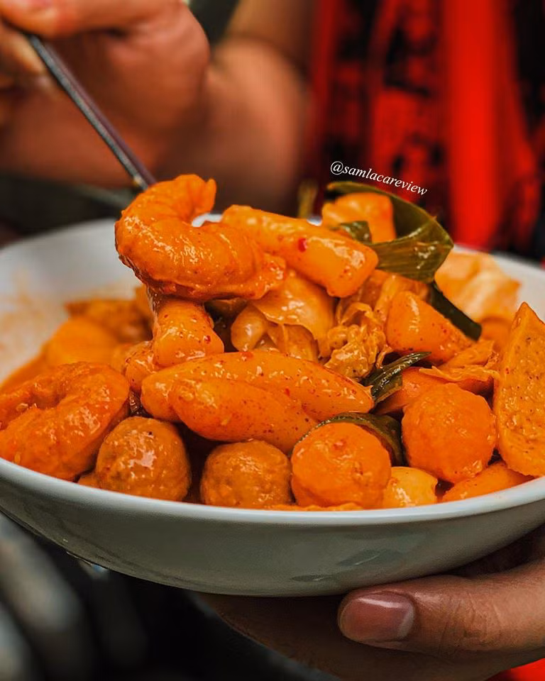 Giờ ăn đến rồi: Bún cá Nha Trang loại đặc biệt hay Tokbokki thơm ngon vô đối? ảnh 5