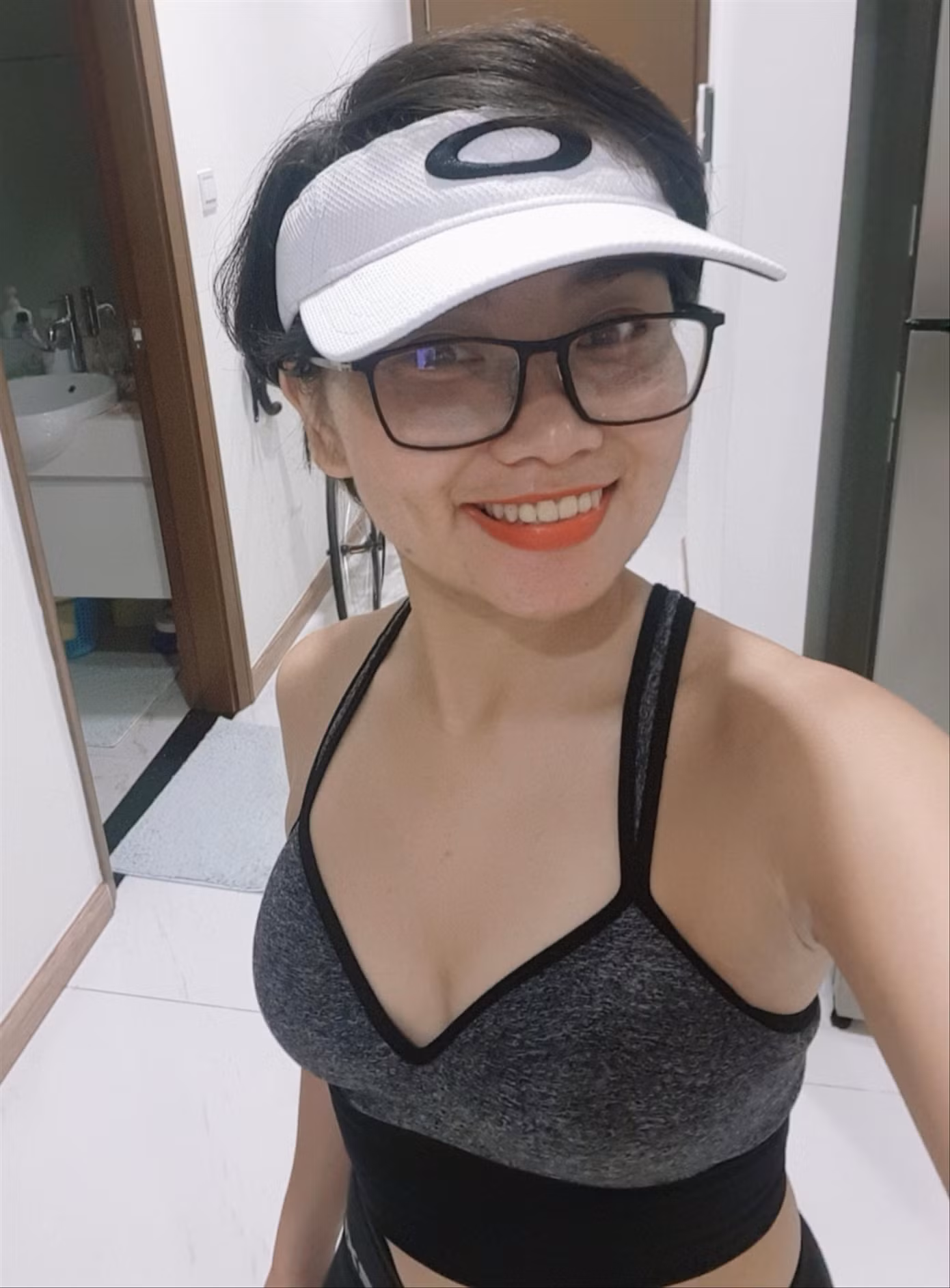 Tìm niềm vui trong những ngày giãn cách xã hội ảnh 1