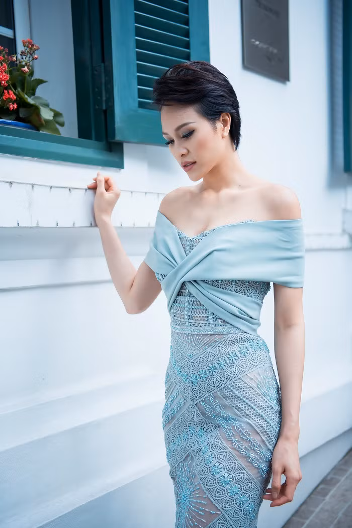 Sinh con chưa đầy 6 tháng, siêu mẫu Phương Mai đã lấy lại vóc dáng nuột nà ảnh 3