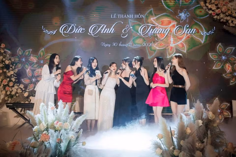 Tiểu Vy có ý gì đây, khi bắt được hoa cưới của Tường San nhưng lại trao cho Mỹ Linh? ảnh 7