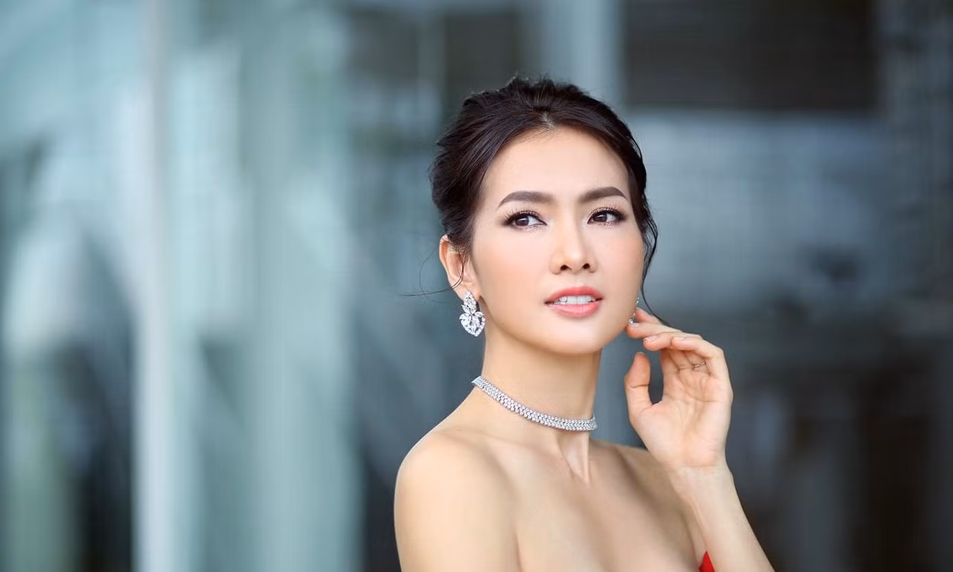 “Cú sốc” làng giải trí: Mỹ nhân kiếm được chục tỷ đồng chỉ trong một giờ xuất hiện sự kiện ảnh 3