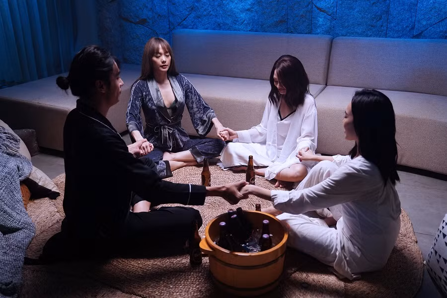 “Bẫy ngọt ngào” hay cái nhìn thực tế về những người trẻ cô đơn chốn thị thành ảnh 3