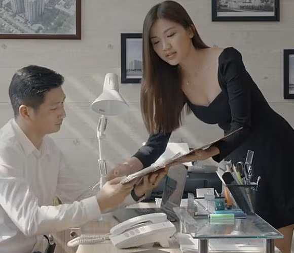 Cùng là người thứ ba nhưng tiểu tam xứ Hàn và xứ Việt ăn mặc đối lập ảnh 10