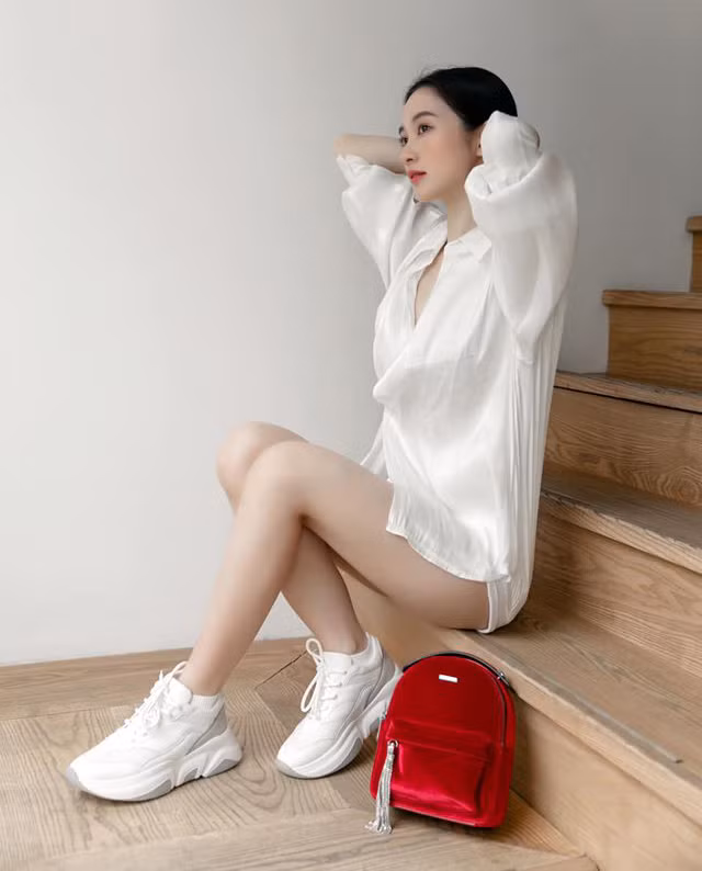 Học ngay sao Việt bí quyết ở nhà tránh dịch cũng có ảnh sống ảo siêu đẹp ảnh 7