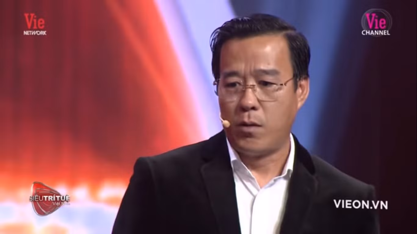 Bất ngờ màn trình diễn hơn 8 tỷ đồng của ‘vua cá koi’ ở 'Siêu trí tuệ Việt Nam' ảnh 1