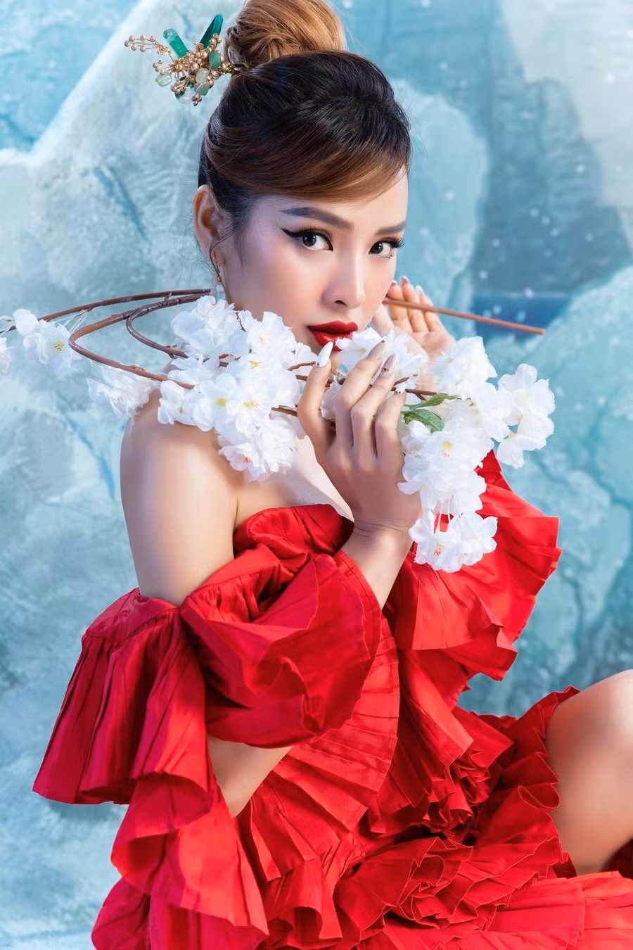 Phương Trinh Jolie không xấu hổ khi bị gắn với danh xưng nghệ sĩ bán hàng online ảnh 6