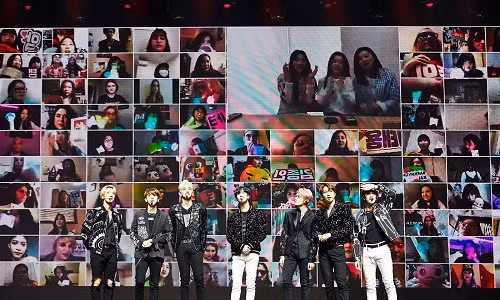 Bùng nổ cảm xúc với concert trực tuyến của WayV: Sân khấu đỉnh cao, Lucas bật khóc vì fan ảnh 10