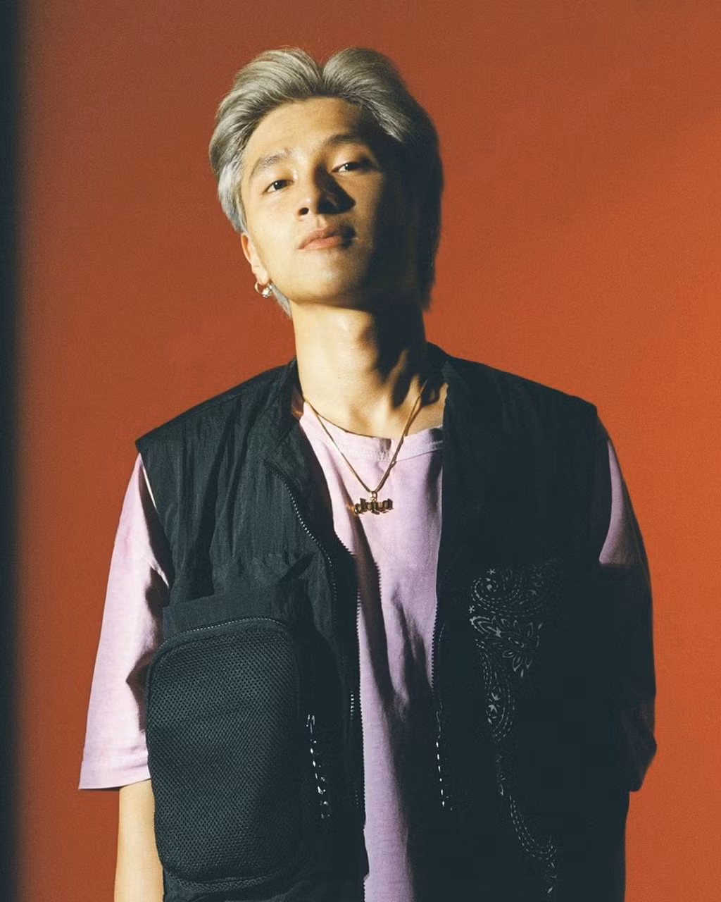 Loạt ảnh điển trai của rapper 16 Typh khiến fan nữ tiếc hùi hụi sau khi rời “Rap Việt“ ảnh 2