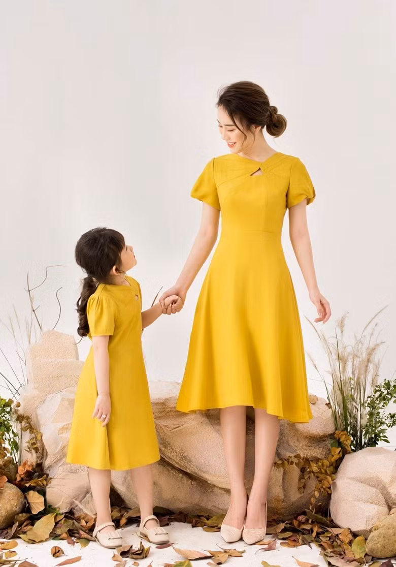 Mua thời trang nữ xu hướng mới, giá tốt tại ‘Rẻ Mỗi Ngày’ ảnh 2