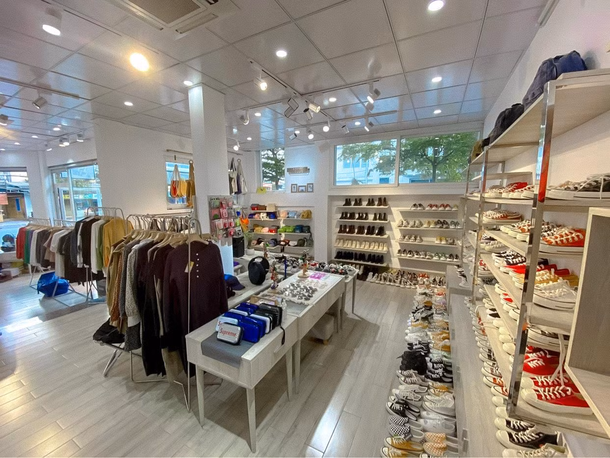 1969 Store Huế - Womenlook: Địa điểm thời trang cực hút giới trẻ ảnh 8