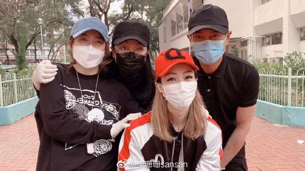 Nhiều sao Trung Quốc từng "dính phốt" sẽ không còn được kiếm sống bằng livestream bán hàng ảnh 6 Nhiều sao Trung Quốc từng "dính phốt" sẽ không còn được kiếm sống bằng livestream bán hàng ảnh 6