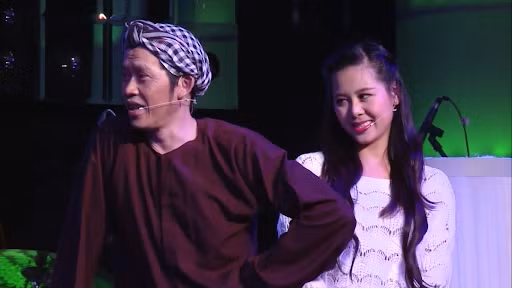 Nam Thư có màn đáp trả “đầy muối” khi có ý kiến cho rằng ăn theo NSƯT Hoài Linh ảnh 3