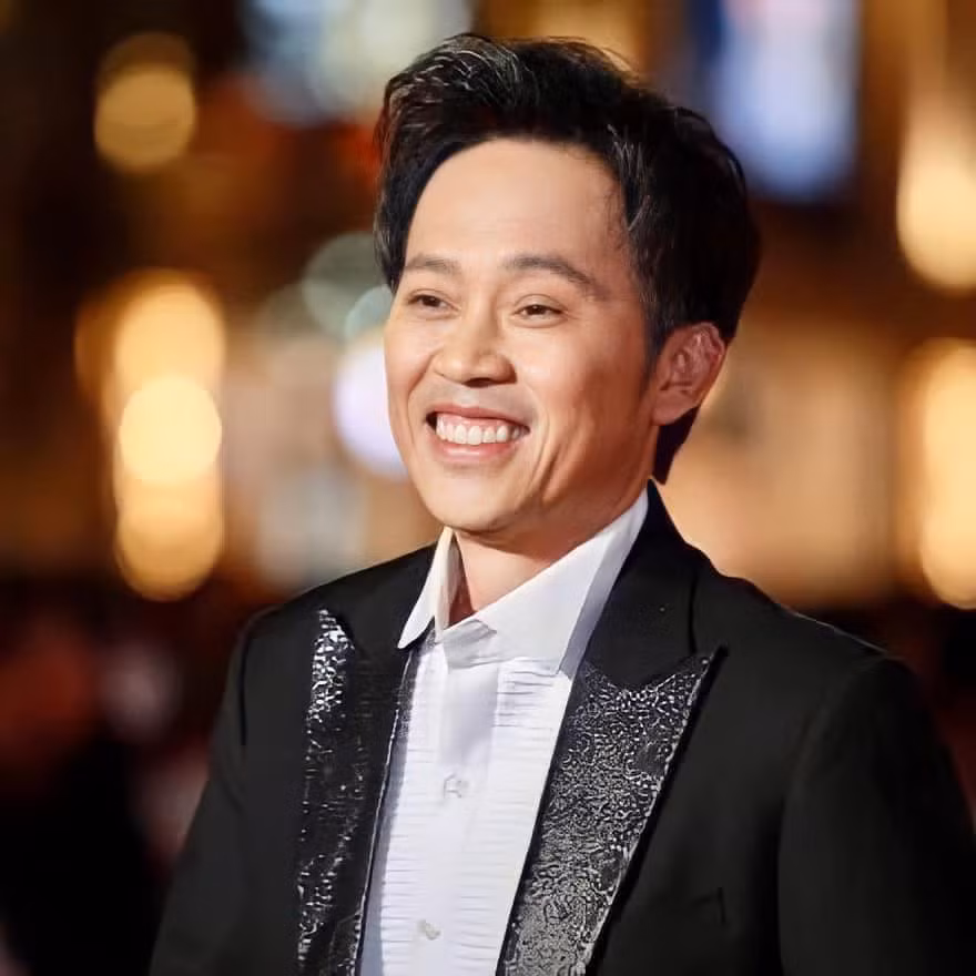 NSƯT Hoài Linh lần đầu nói về phẫu thuật thẩm mỹ: “Tôi cũng muốn làm da níu kéo tuổi xuân“ ảnh 3
