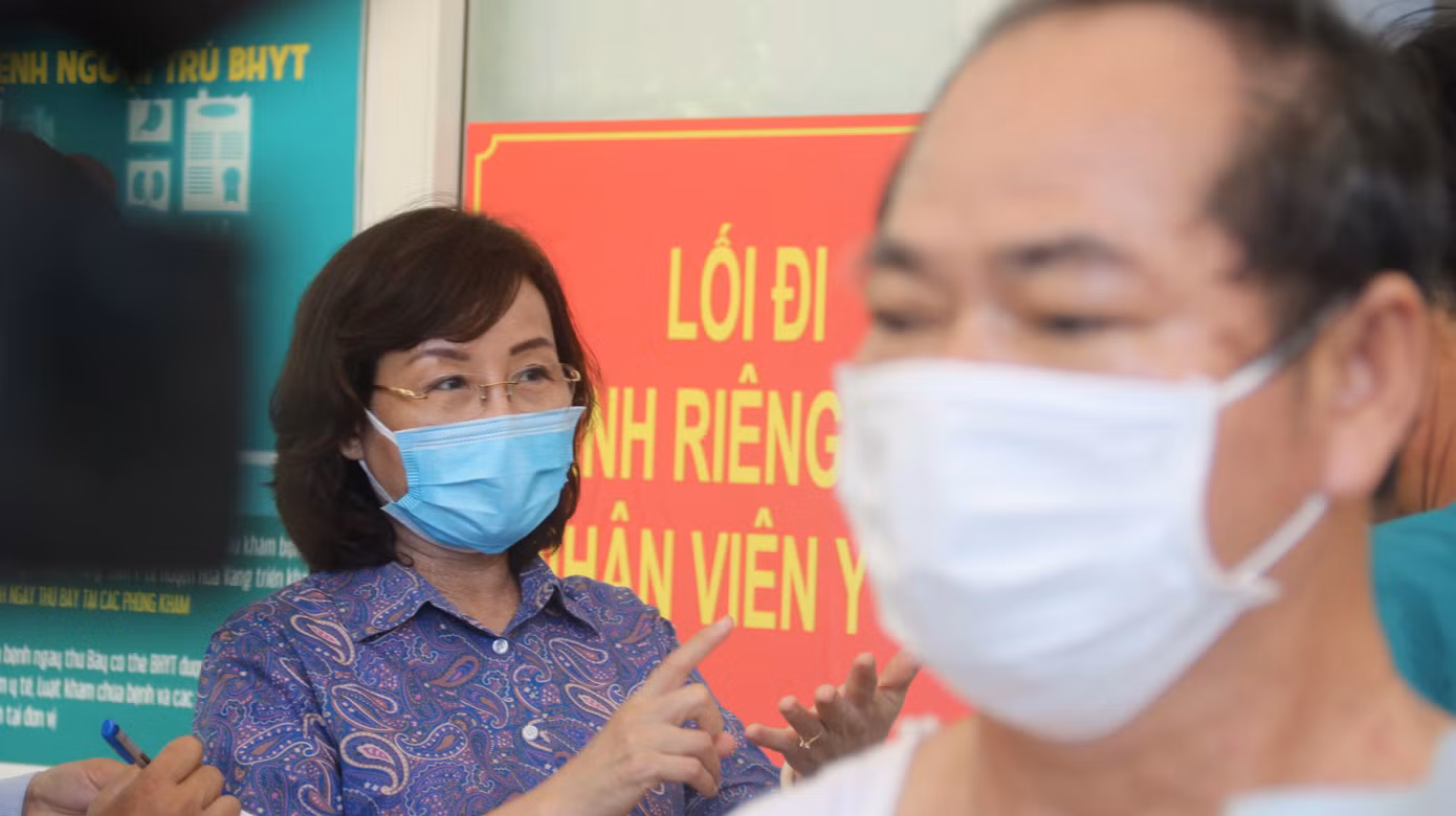 Sau 19 lần xét nghiệm, bệnh nhân cuối cùng tại tâm dịch Đà Nẵng chiến thắng COVID-19 ảnh 8