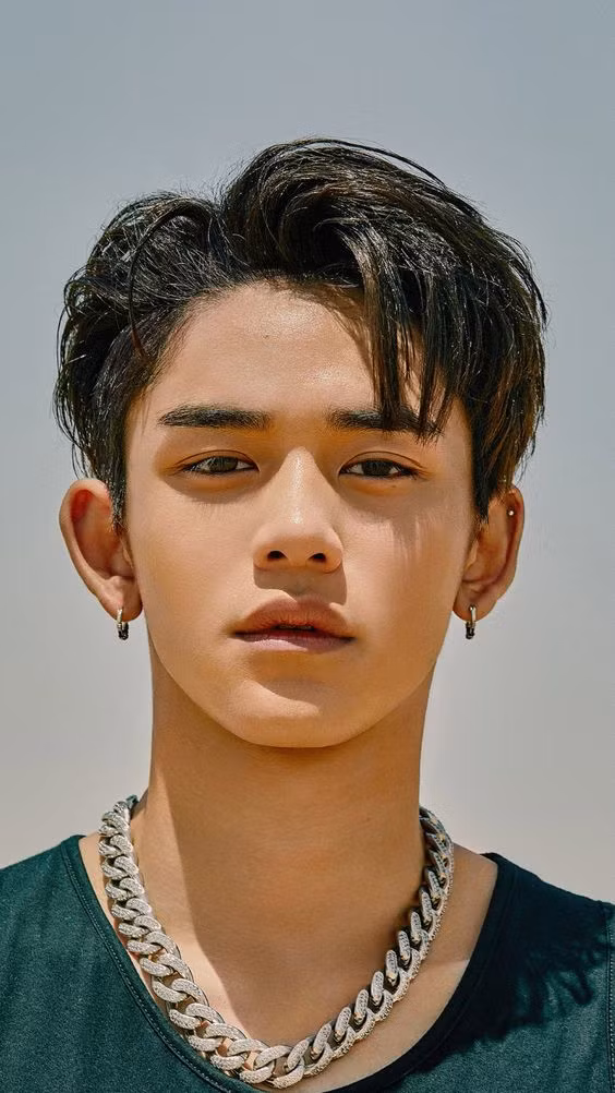 Vì sao dân mạng phẫn nộ chuyện Lucas (NCT) lộ bao thuốc lá khi đang livestream? ảnh 4