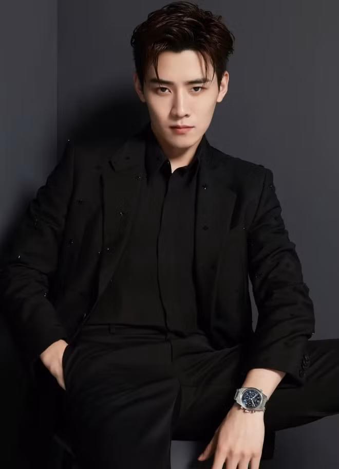 2020 - “năm hạn” của các boy group C-Pop, cựu thành viên Hoàng Minh Hạo cũng “dính đạn“? ảnh 7