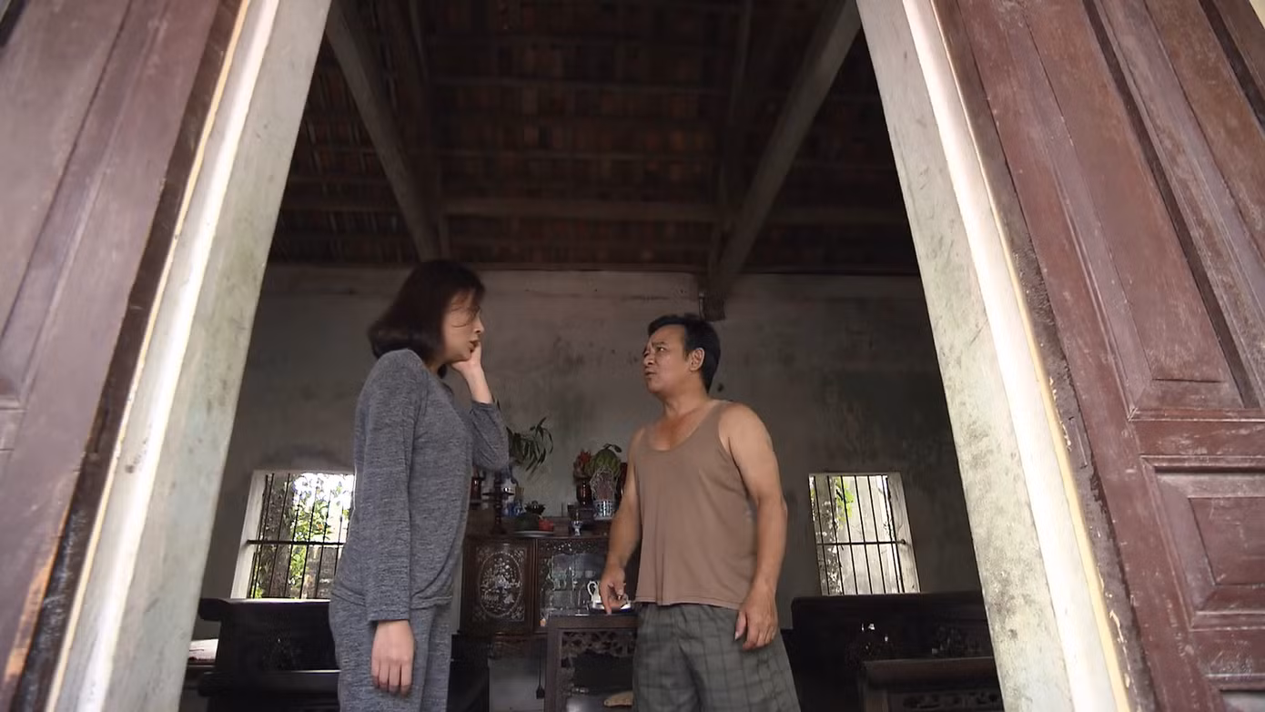 Cô gái nhà người ta tập 16: Uyên (Phương Oanh) tố cáo Cường sở khanh cưỡng đoạt ảnh 3