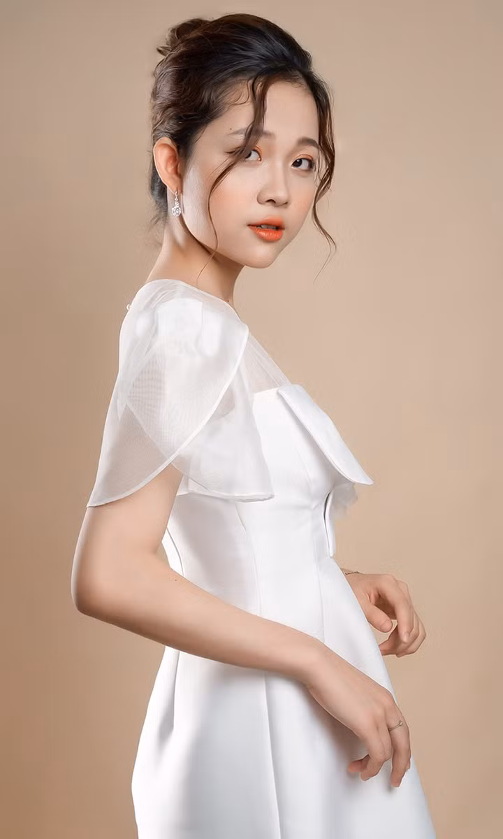 Nữ sinh Ngoại giao khát khao trở thành MC/BTV muốn sở hữu dự án kinh doanh riêng và hoàn thành ước mơ du học ảnh 7