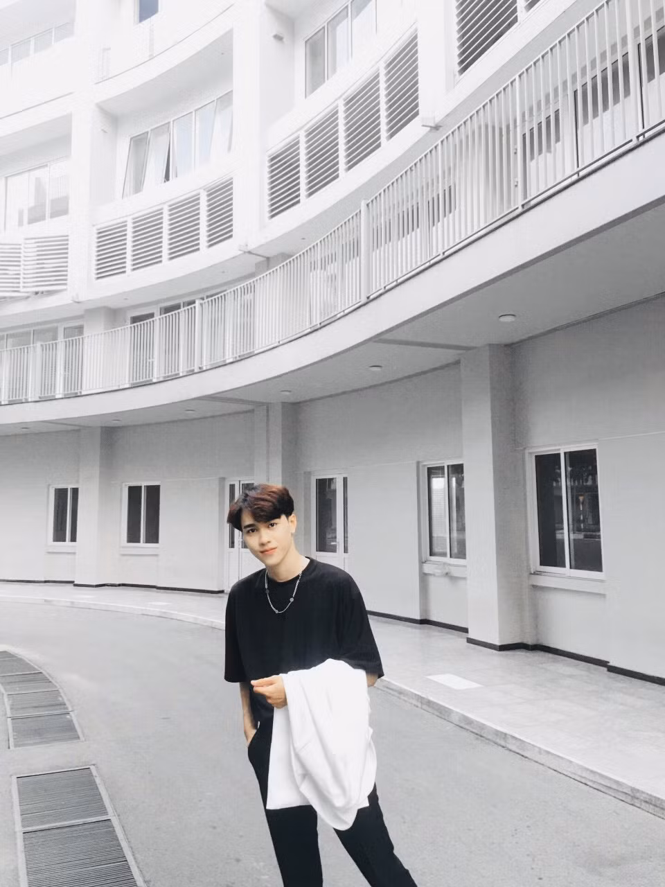 Nam sinh học ngành du lịch nhưng lại đam mê thời trang ảnh 14