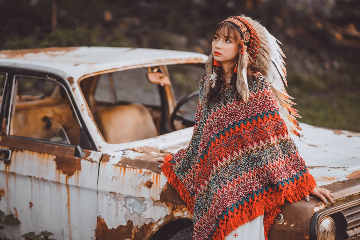 Hồn nhiên và phóng khoáng, cô gái 19 tuổi gây ấn tượng với bộ ảnh Bohemian ảnh 11