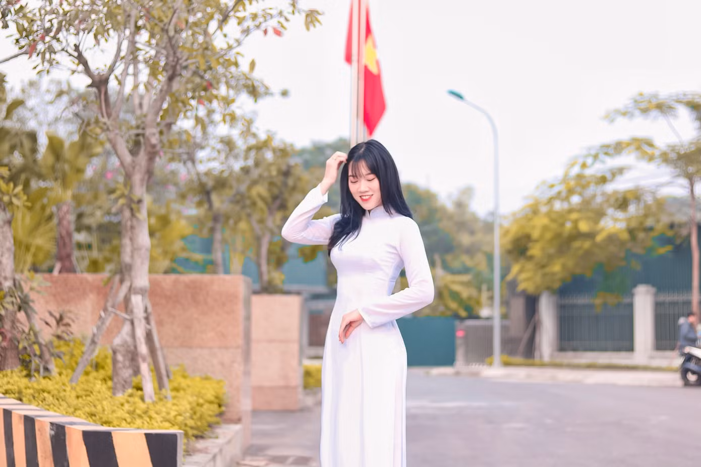 Vẻ đẹp của nữ sinh trường ĐH Nội vụ đạt giải Người đẹp trí tuệ - Miss Elegant Beauty 2020 ảnh 4