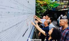 Hàng chục hộ dân ở Định Công bàn giao mặt bằng cho dự án mở rộng Quốc lộ 1A