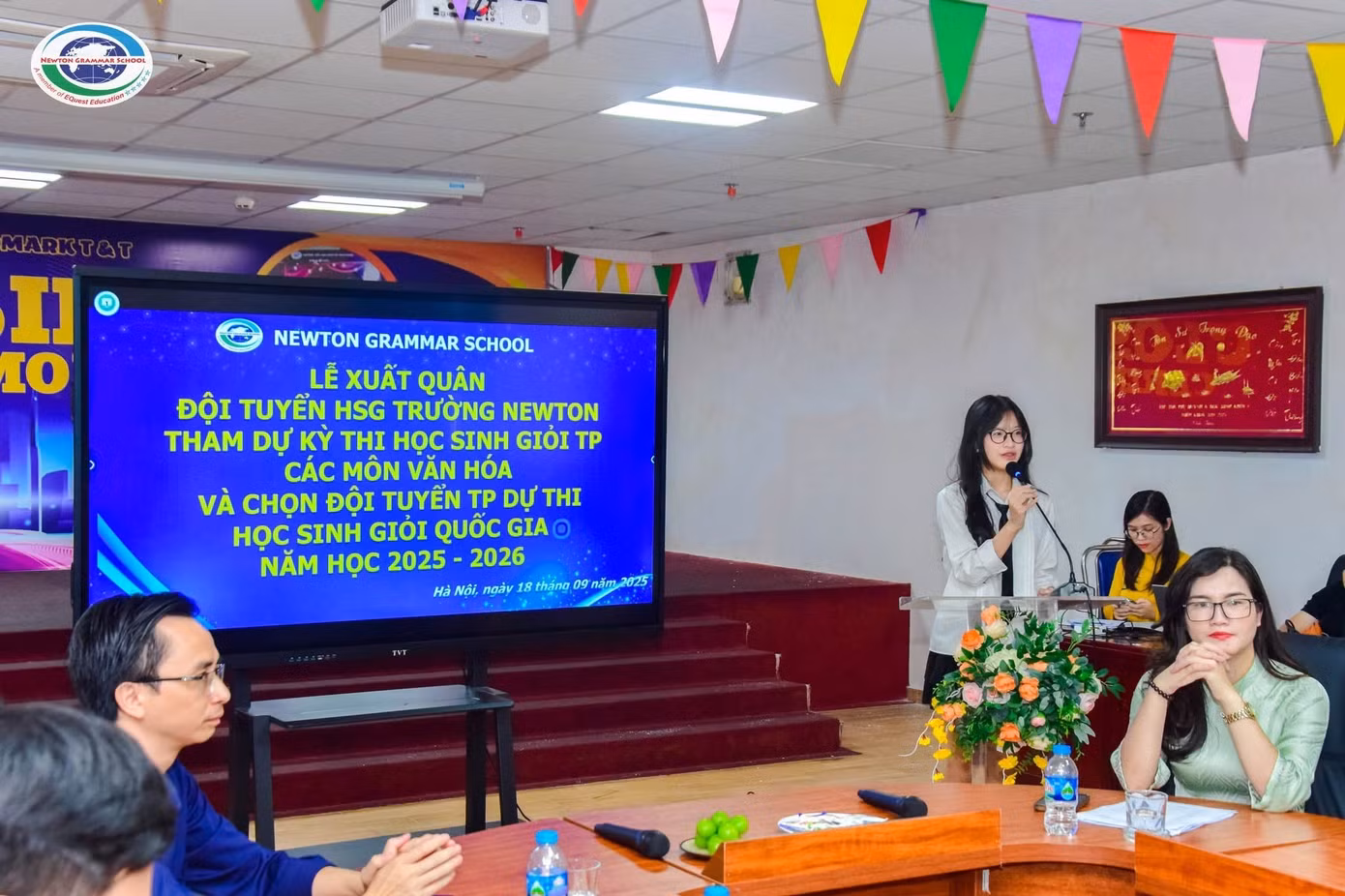 hinh-4-nguon-truong-lien-cap-newton.jpg
