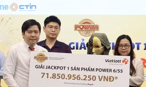 Người đàn ông hơn 1.100 lần trúng Vietlott tiếp tục ẵm giải gần 72 tỷ đồng