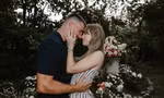 Taylor Swift khoe nhẫn đính hôn 13 tỷ, chính thức “chốt đơn” cùng Travis Kelce