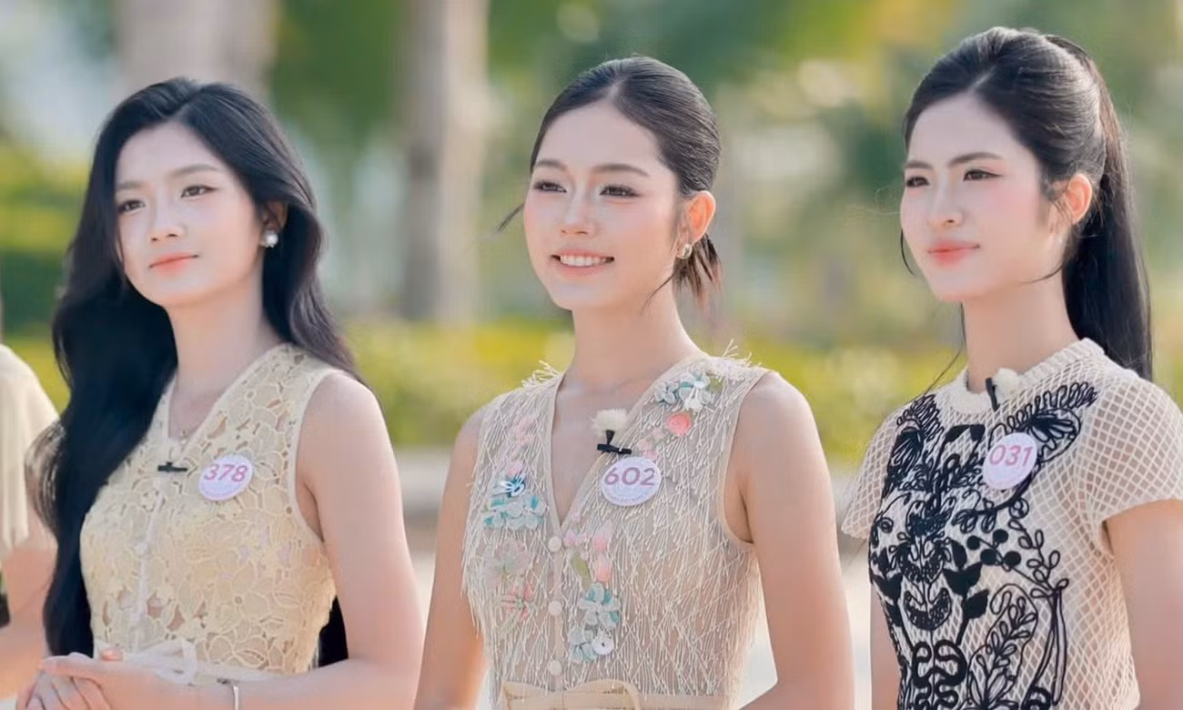 Top 25 Hoa hậu Việt Nam 2026 hào hứng tham gia thử thách catwalk trên cát