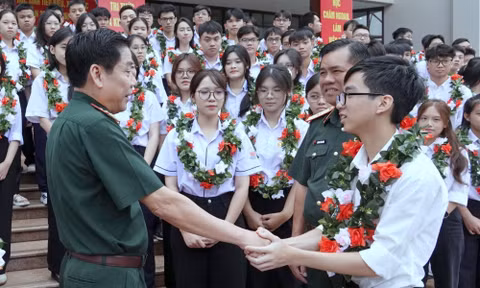 Cậu học trò con nhà lính và hành trình đến Huy chương Bạc Vật lý châu Âu