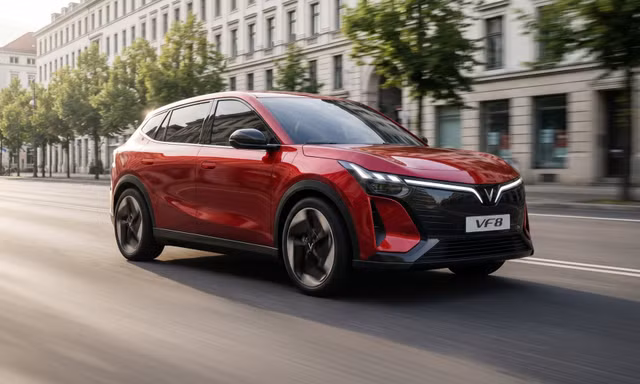VF 8 thế hệ mới nâng cấp toàn diện để thiết lập 'chuẩn D-SUV mới'