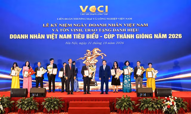 Tổng Giám đốc Eurowindow Nguyễn Cảnh Hồng được vinh danh Doanh nhân Việt Nam tiêu biểu năm 2026