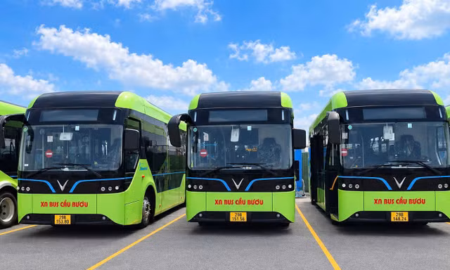 Hai tuyến buýt số 22A, 22B được thay bằng xe điện từ 5/10