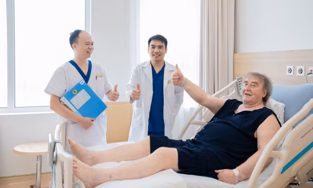 Khai thác 'mỏ vàng' trong du lịch y tế: Cần những tổ hợp y tế và nghỉ dưỡng chuẩn quốc tế