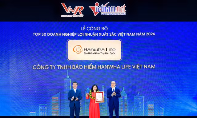 Hanwha Life tự hào vào Top 50 Doanh nghiệp lợi nhuận xuất sắc Việt Nam 2026