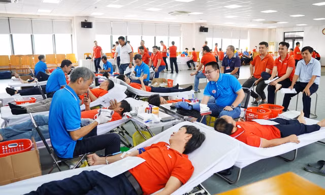 VIWASUPCO tiếp nối hành trình “Một giọt máu - Một tấm lòng GELEX”