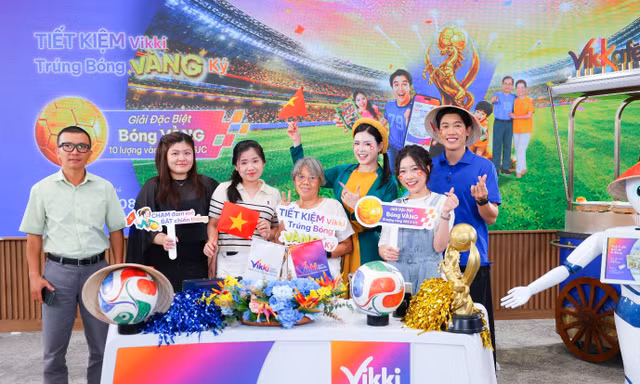 Cùng Vikki Digital Bank tiếp lửa Đội tuyển Việt Nam, săn “Bóng Vàng Ký” 10 lượng vàng SJC 999.9