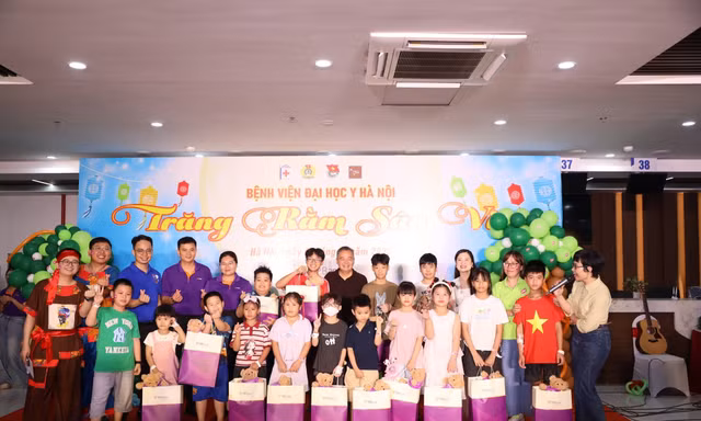 Tuổi trẻ bệnh viện Đại học Y Hà Nội – Tiên phong vì sức khỏe cộng đồng