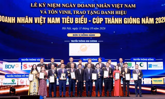 Chủ tịch HĐQT BIDV được vinh danh Doanh nhân tiêu biểu xuất sắc 2026