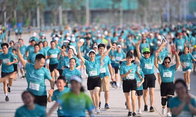 Sau giải chạy kỷ lục, siêu đô thị bên vịnh kỳ quan sẵn sàng đón cư dân về ở từ quý I/2027
