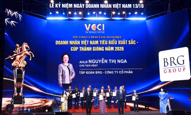 Anh hùng Lao động Nguyễn Thị Nga được vinh danh Doanh nhân Việt Nam tiêu biểu xuất sắc – Cúp Thánh Gióng năm 2026