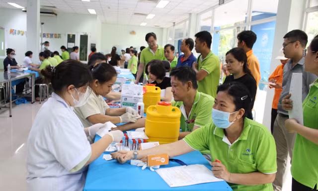 Lãnh đạo VWS: Công nhân góp phần bảo đảm công tác xử lý rác của TPHCM